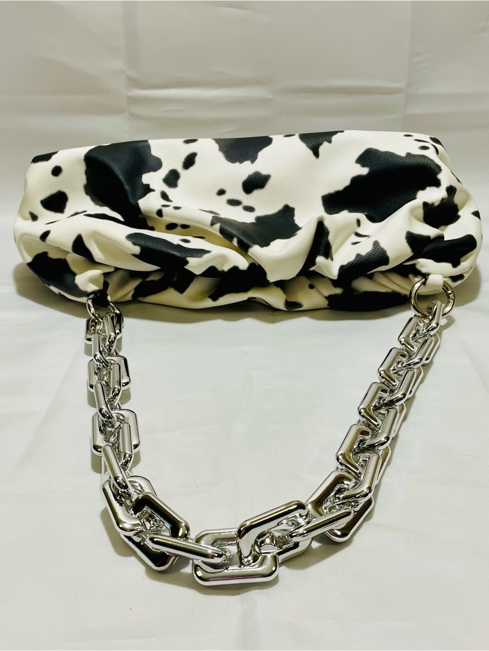 Bam Forever Boutique “Holy Moo-ly” Cow Bag & Coordinating Wristlet/Card Holder - Picture 9 of 16